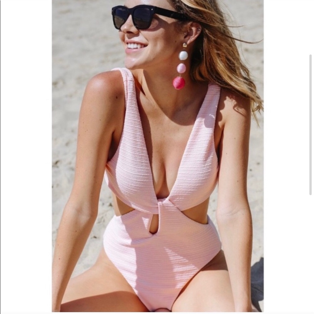 BRAND NEW CUPSHE one piece XL